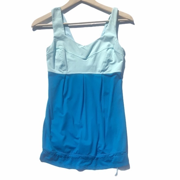 Lululemon Run: Tame Me Tank Beach Blanket Blue - Picture 3 of 12